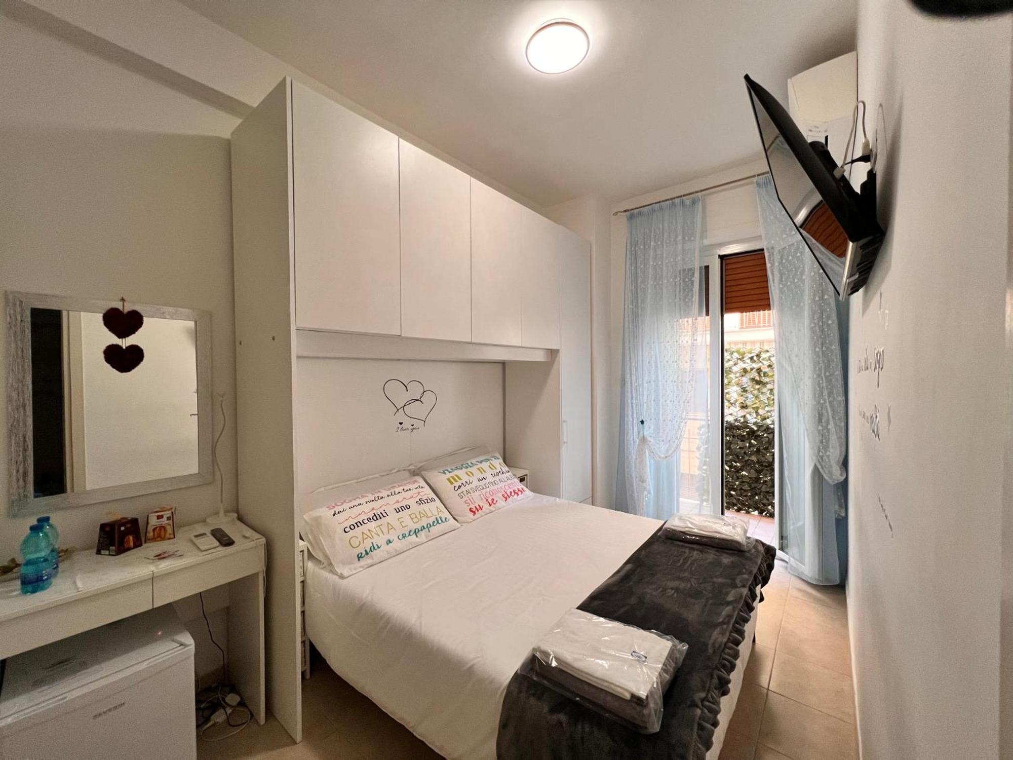 Mare D'Amare Bed & Breakfast ซัน เบเนเดตโต เดล ตรอนโต ภายนอก รูปภาพ